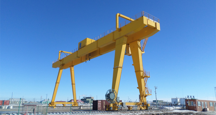 起重机大型机械安全规定! 起重机大型机械安全规定!